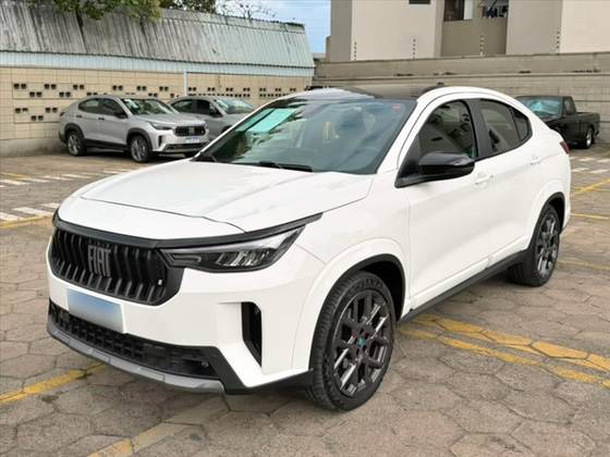FIAT FASTBACK 1.0 TURBO 200 HYBRID IMPETUS CVT